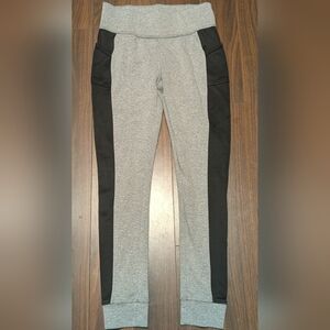 Athletic Works Gray & Black Side-Panel Leggings